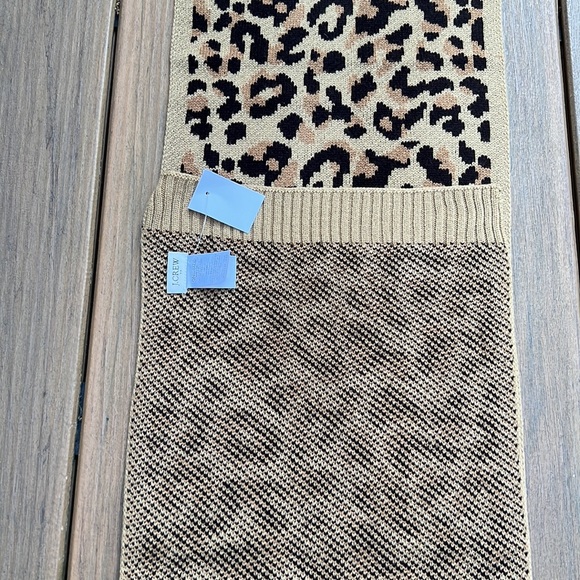 J Crew Animal Print Scarf NWT - Picture 7 of 8